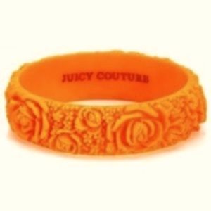 Adorable Juicy Couture Bangle Bracelet NEON Orange Carved Rose Iconic collection